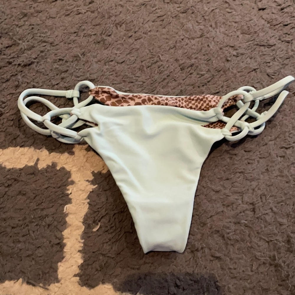 Acacia swimwear molokini tidepool size P (xs)